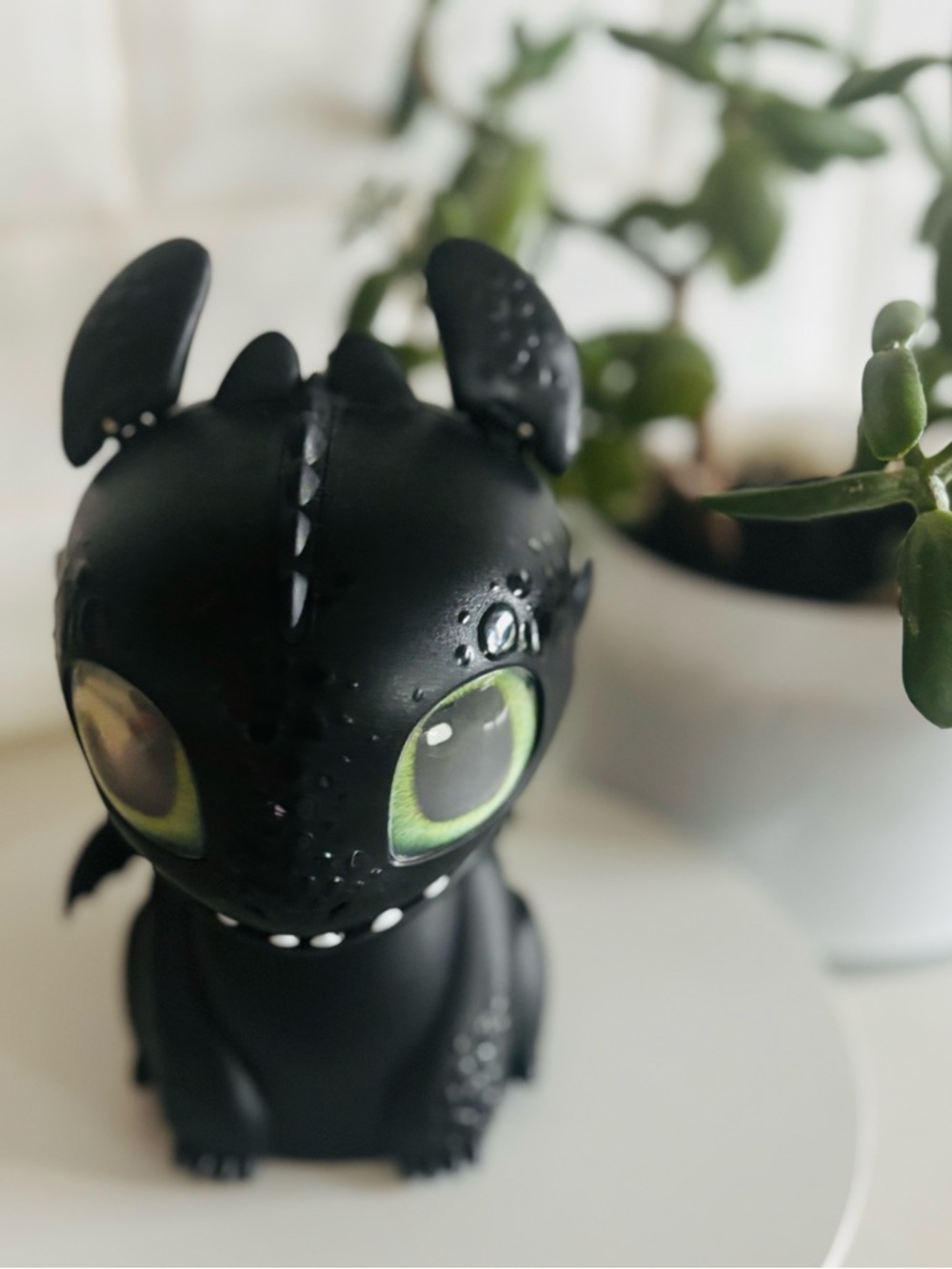 DreamWorks Dragons Hatching Interactive Baby Dragon🖤